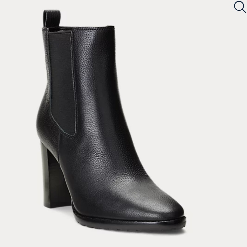Lauren Ralph Lauren “Mylah” Burnished Leather Bootie 🥰❤️